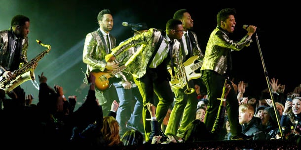 NFL: Seattle zerstört Denver mit 43:8