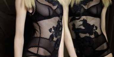 So schön wird Luca Toni nach dem EM-Aus getröstet