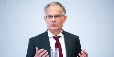 Finanzminister Markus Marterbauer (SP&Ouml;)