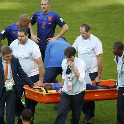 Holländer Martins nach Foul bewusstlos