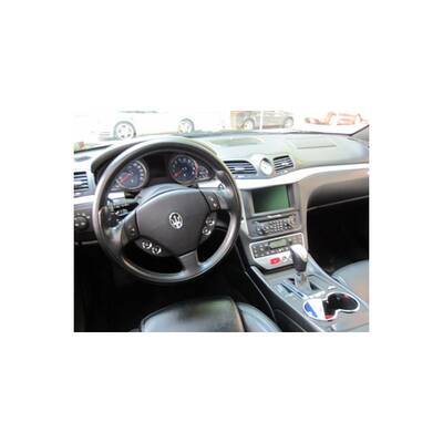 Traumautos zum Ausleihen