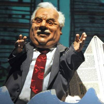 maschek lässt wieder die Puppen tanzen