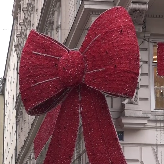 Wiener Weihnachts-Wahnsinn um XXL-Mascherl