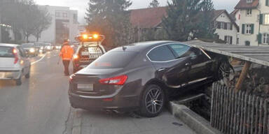 19-j&auml;hriger Schweizer schrottet Maserati