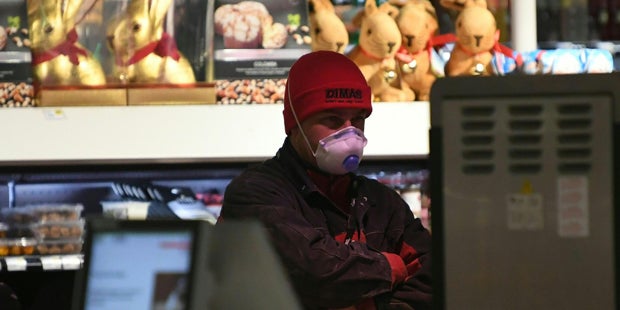 Nur noch Grundversorgung im Verkauf bei Handelsketten