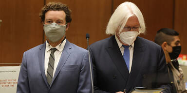 "Wilde Siebziger"-Star wegen Vergewaltigungsvorwürfen vor Gericht