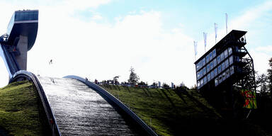 Skispringen bald nur noch auf Matten