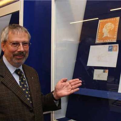 Anreise der berühmtesten Briefmarke der Welt