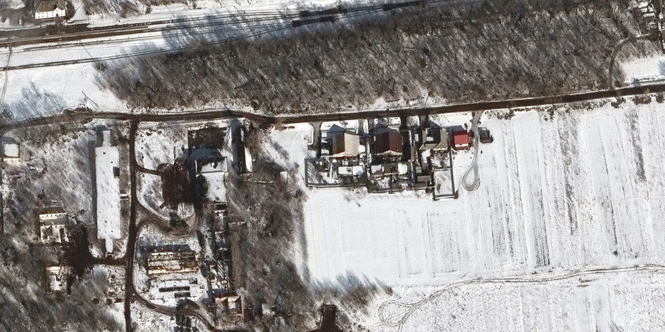 Neue Bilder zeigen, wie Russland Truppen verschiebt