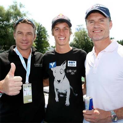 Promis beim Beachvolleyball-Event