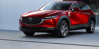 Mazda greift mit dem neuen CX-30 an