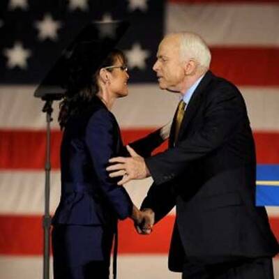 Hier gesteht McCain seine Niederlage ein