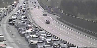 Massencrash auf der Westautobahn 