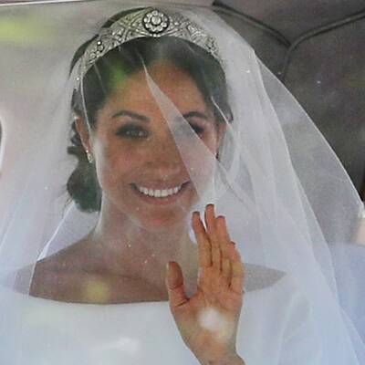 Meghan & Harry im Jaguar