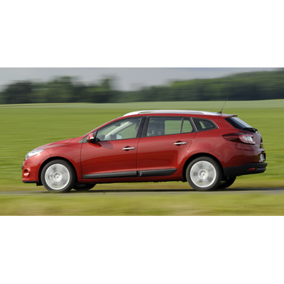 Erste Fahreindrücke vom neuen Kompaktkombi