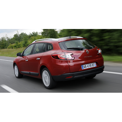 Erste Fahreindrücke vom neuen Kompaktkombi