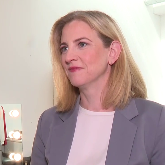 Beate Meinl-Reisinger vor dem großen oe24-Sommergespräch