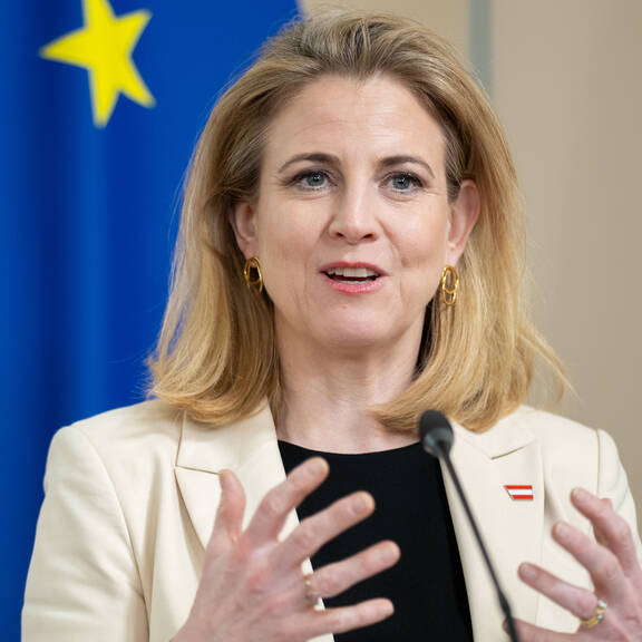 Außenministerin Beate Meinl-Reisinger (NEOS)