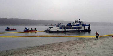 Schubschiff bei Melk auf Grund gelaufen