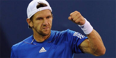 Melzer st&uuml;rmt ins Achtelfinale