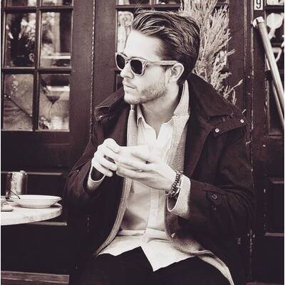 Instagram-Trend-Account: Men with Coffee