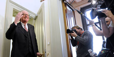 Graf Ali macht Ausschuss zur Farce