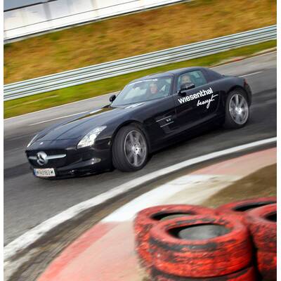 Ernst Hausleitner im Mercedes SLS