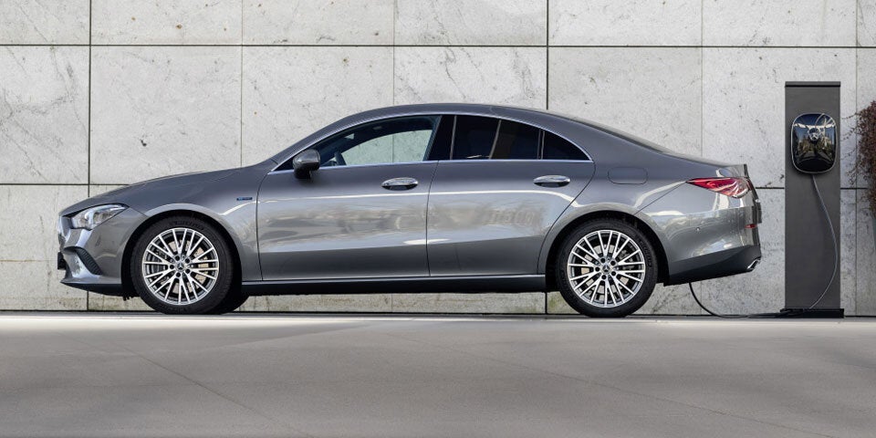 Mercedes GLA und CLA als Plug-in-Hybrid