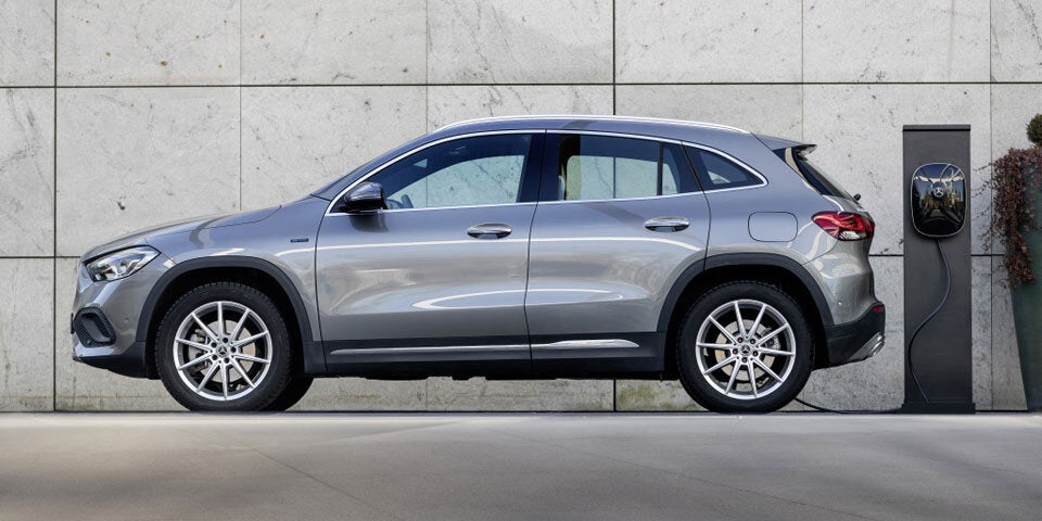 Mercedes GLA und CLA als Plug-in-Hybrid