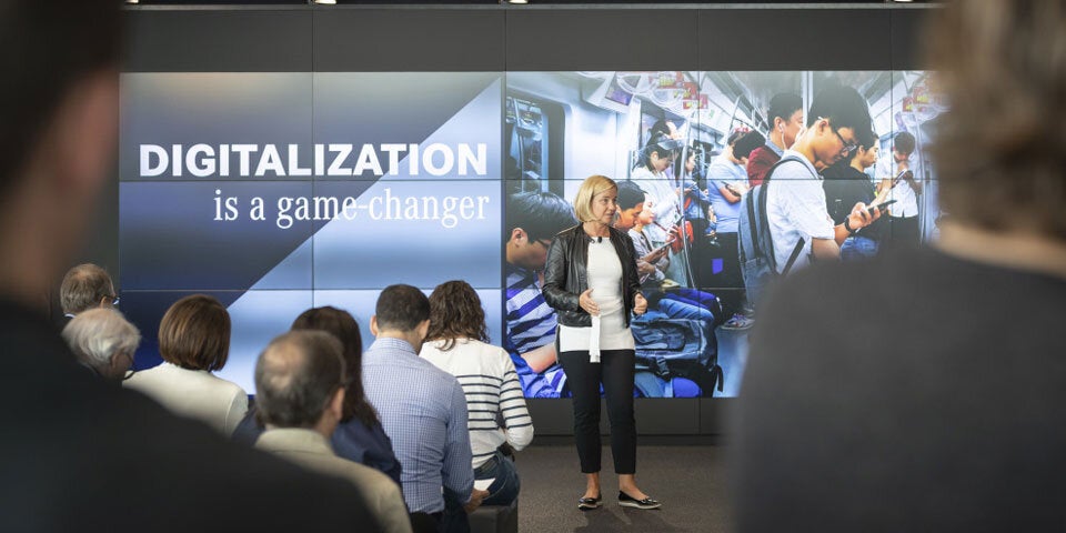 Mercedes setzt voll auf Online-Verkauf