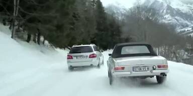 Mercedes mit Häkinnen