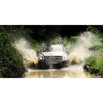 Offroader im Nadelstreif