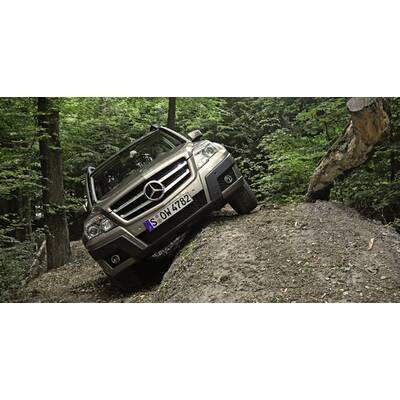 Offroader im Nadelstreif