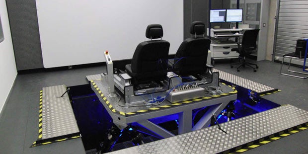 Neue A-Klasse kommt mit Top-Fahrwerk