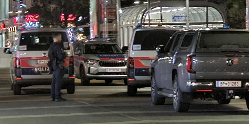 Hotspot-Bezirk Favoriten: Bande sticht auf 25-Jährigen ein