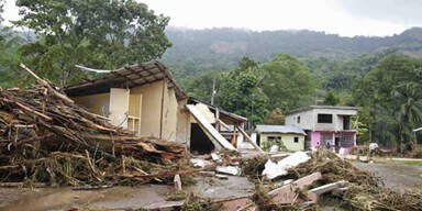 Keine Toten nach Erdrutsch