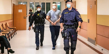 Wirrer Wiener wollte Jogger Kehle aufschlitzen