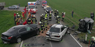 Horror-Crash in NÖ: Drei Schwerverletzte 