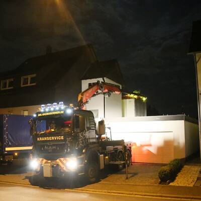 Dramatische Rettungsaktion: 400 Kilo-Mann geborgen