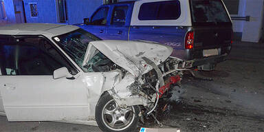 Alko-Lenker baut Frontal-Crash 