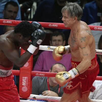 Spektakuläres Comeback in den Ring