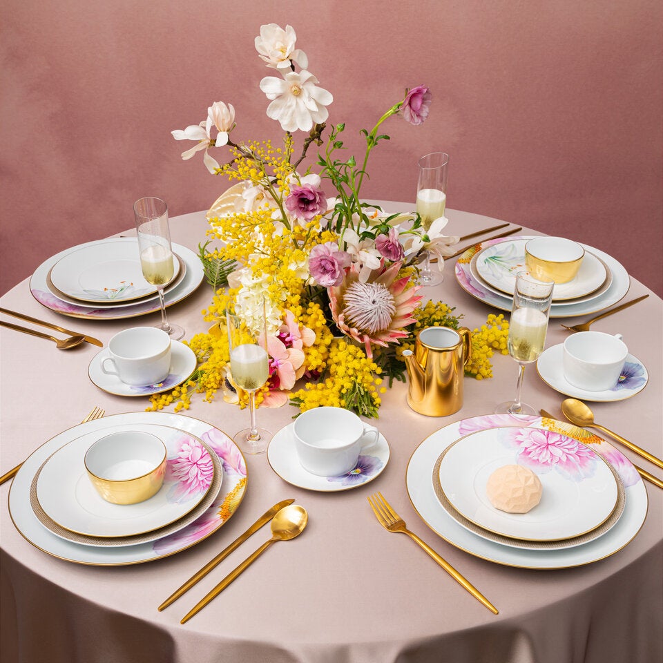 Floraler Ostertisch von Meissen