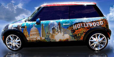 Mini Cooper mit einer Million Swarovski-Steinchen