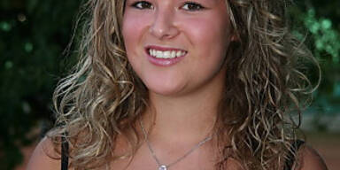 Ajla hat schönstes Lächeln