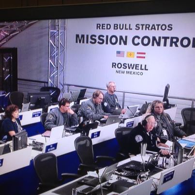 Baumgartners Stratos-Sprung abgeblasen