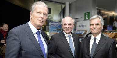 Pröll attackiert Faymann: "Keinen Tau"