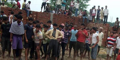 Mob lynchte Schuldirektor