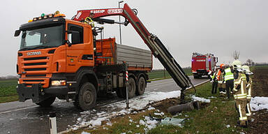 Feuerwehrmann (21) stirbt nach Horror-Crash