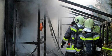 Brand: Nachbarn retten Hausbesitzer das Leben