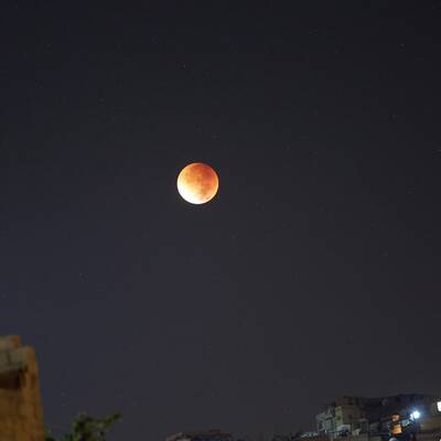 So schön schien der Blutmond